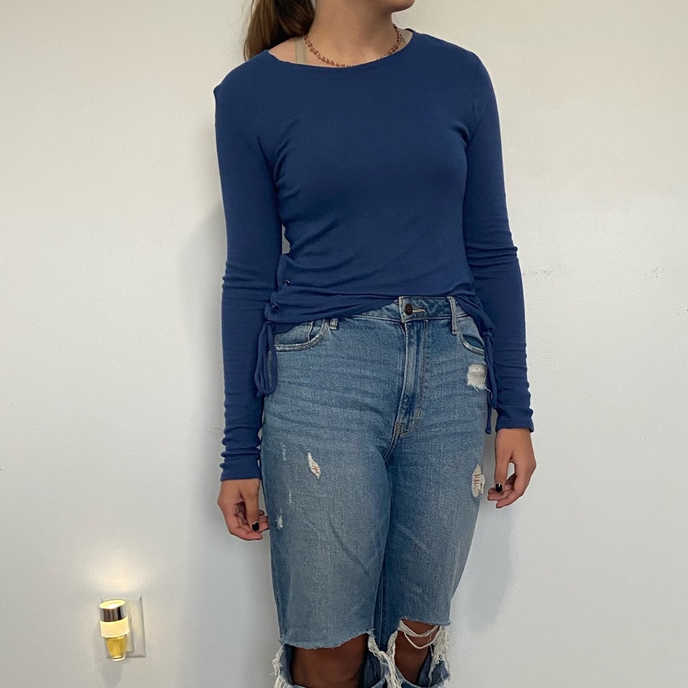 Blue Fitted Long Sleeve - Medium